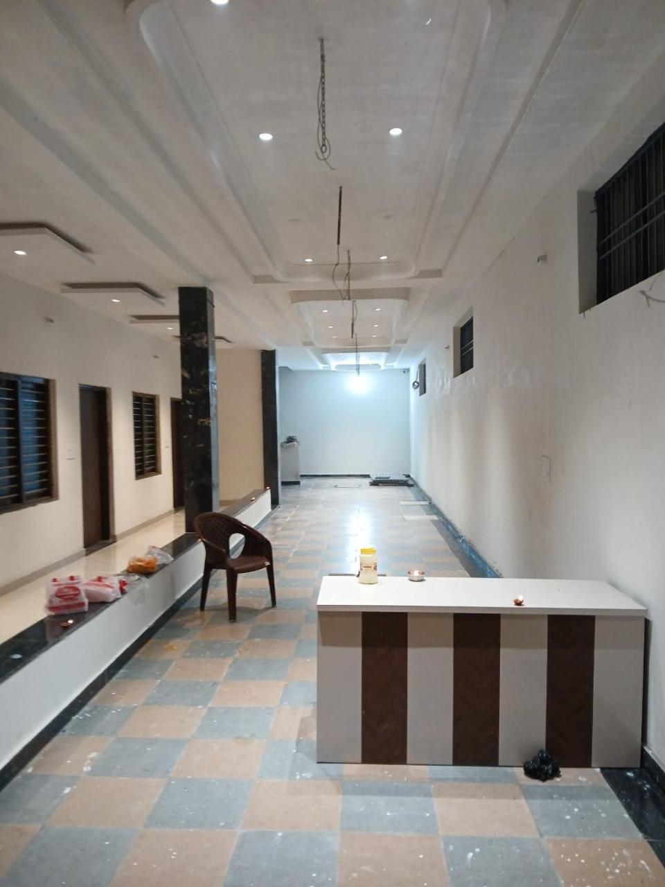 Hotel Jaipur In, Jatipura Parikrama Marg Near Mukharvind Temple Govardhan Exterior foto
